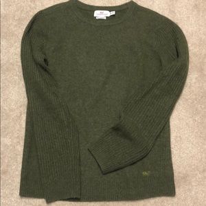 Vineyard vines sweater